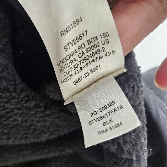 Patagonia Women's Black Full-Zip Sweater - Picture 8 of 9